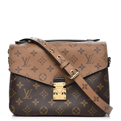 reverse monogram louis vuitton